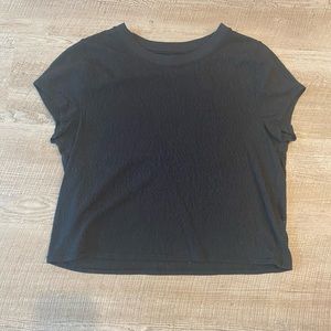 Lululemon crop top